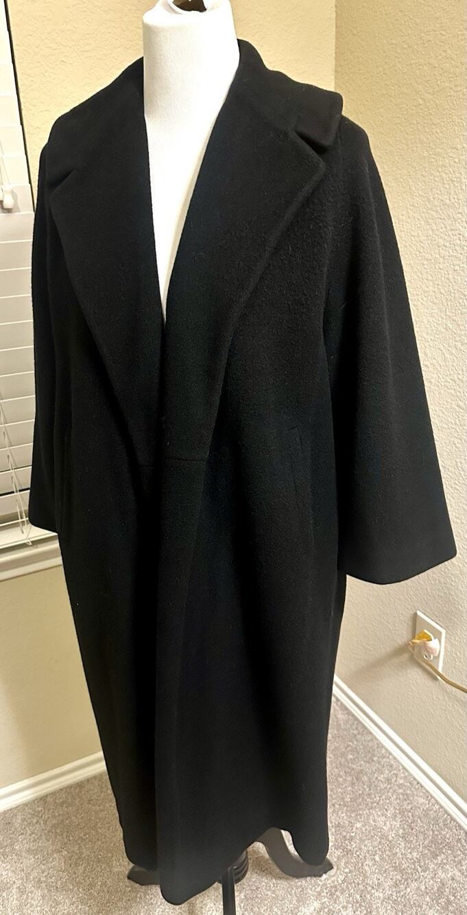 1950’s Dumas Vintage Black Cashmere Coat Size 8